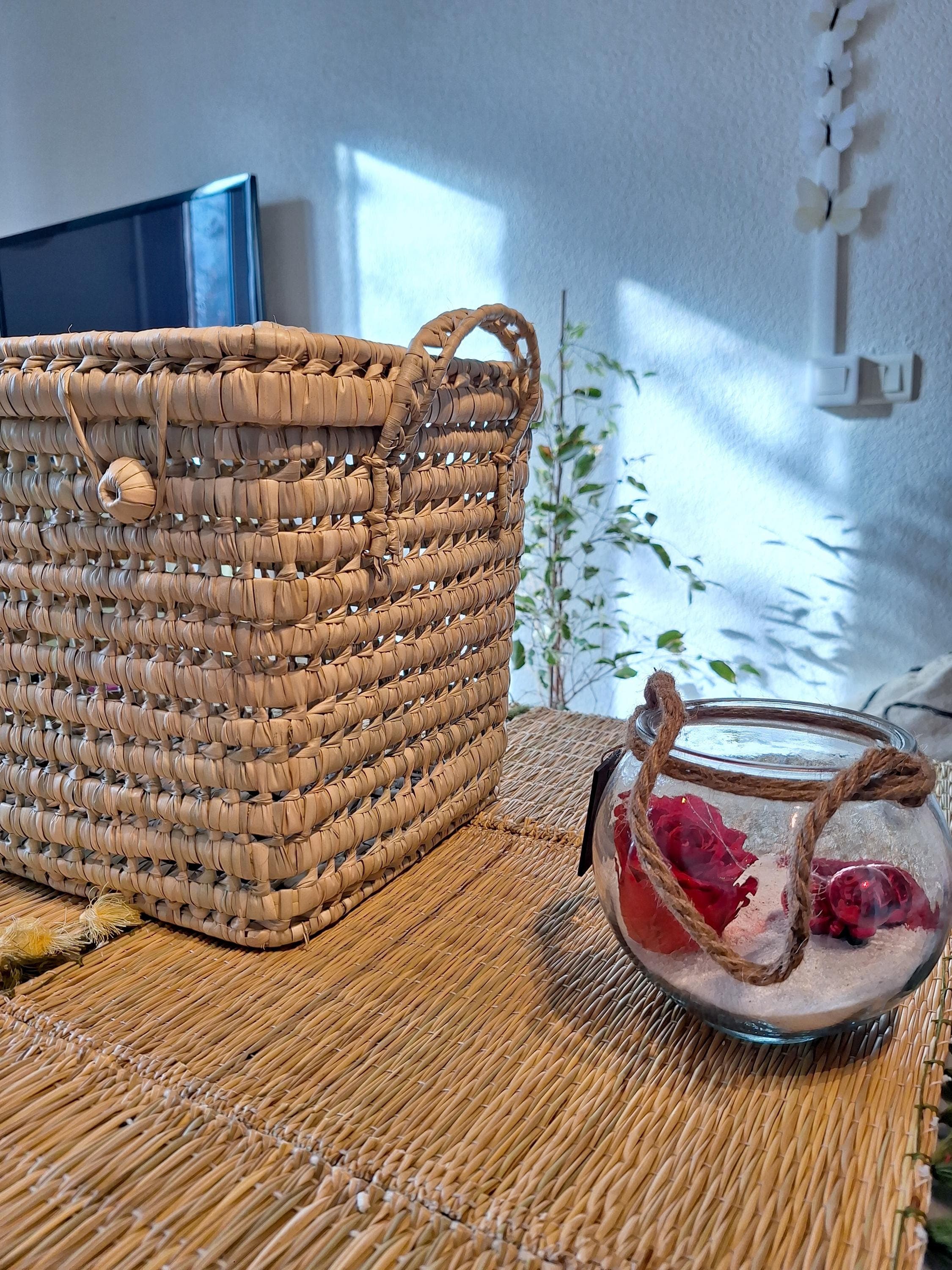 Panier et coffre à jouets en osier