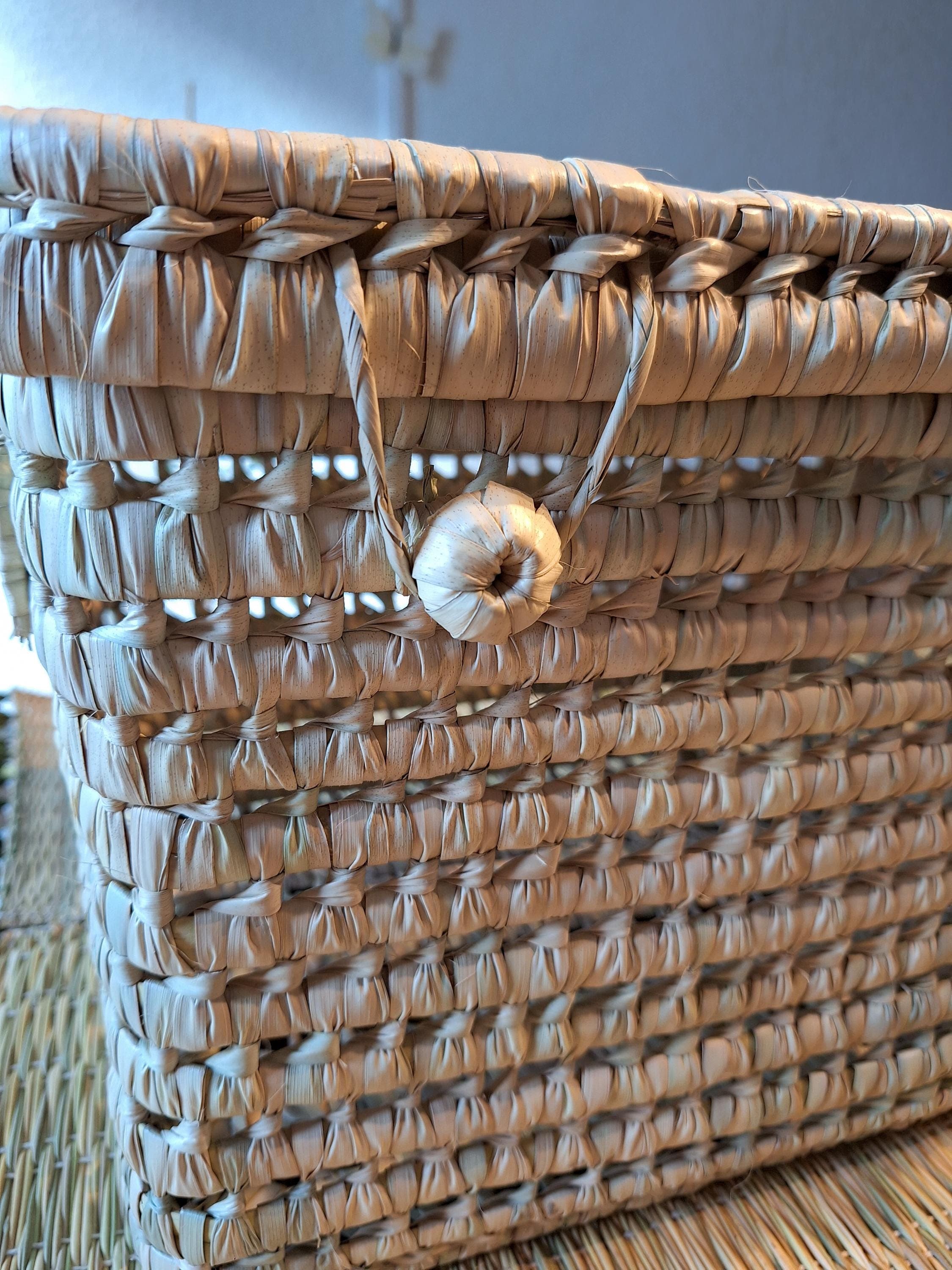 Panier et coffre à jouets en osier