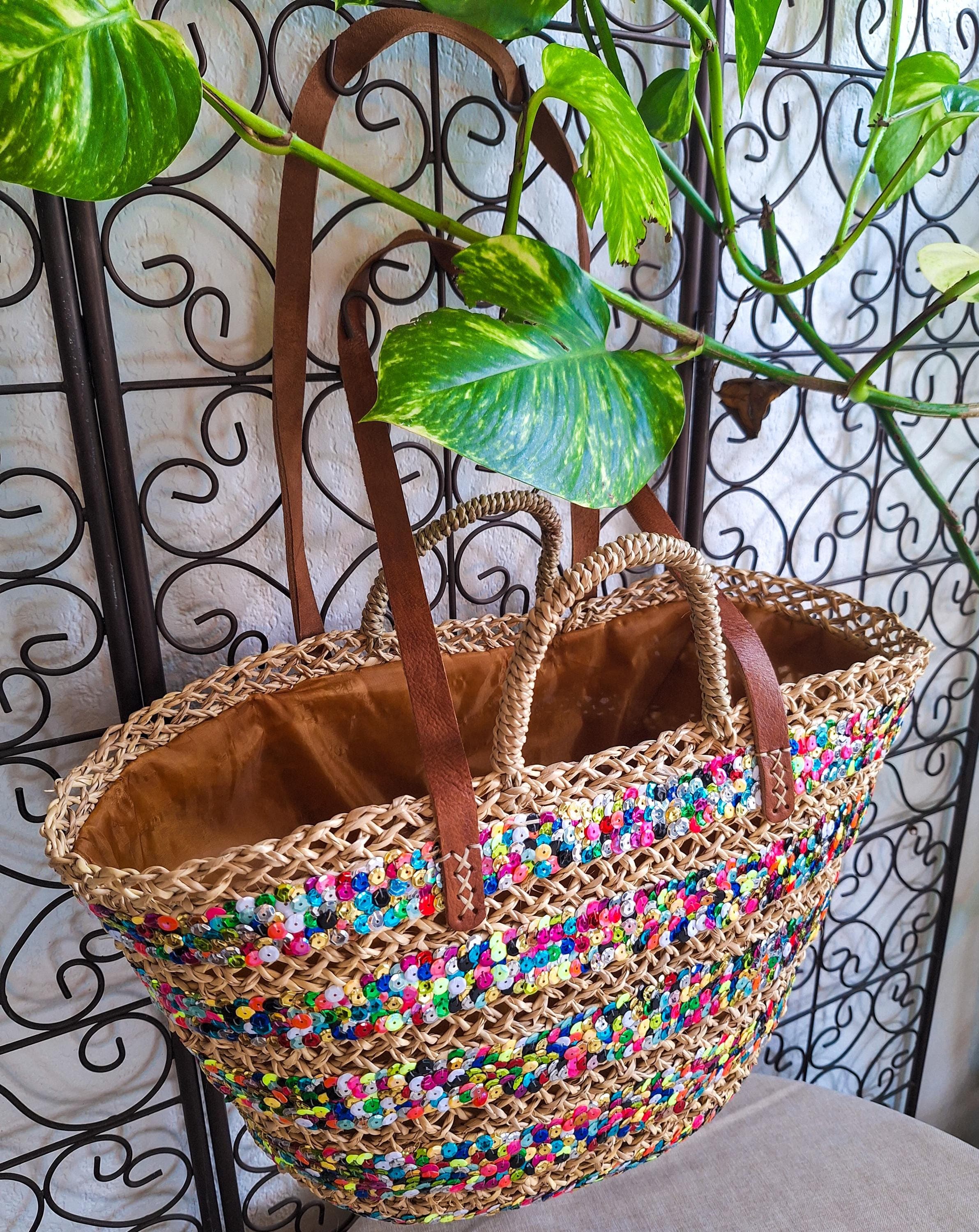Sac cabas en paille brodé de sequins – Panier coloré artisanal avec anses cuir – Sac bohème chic