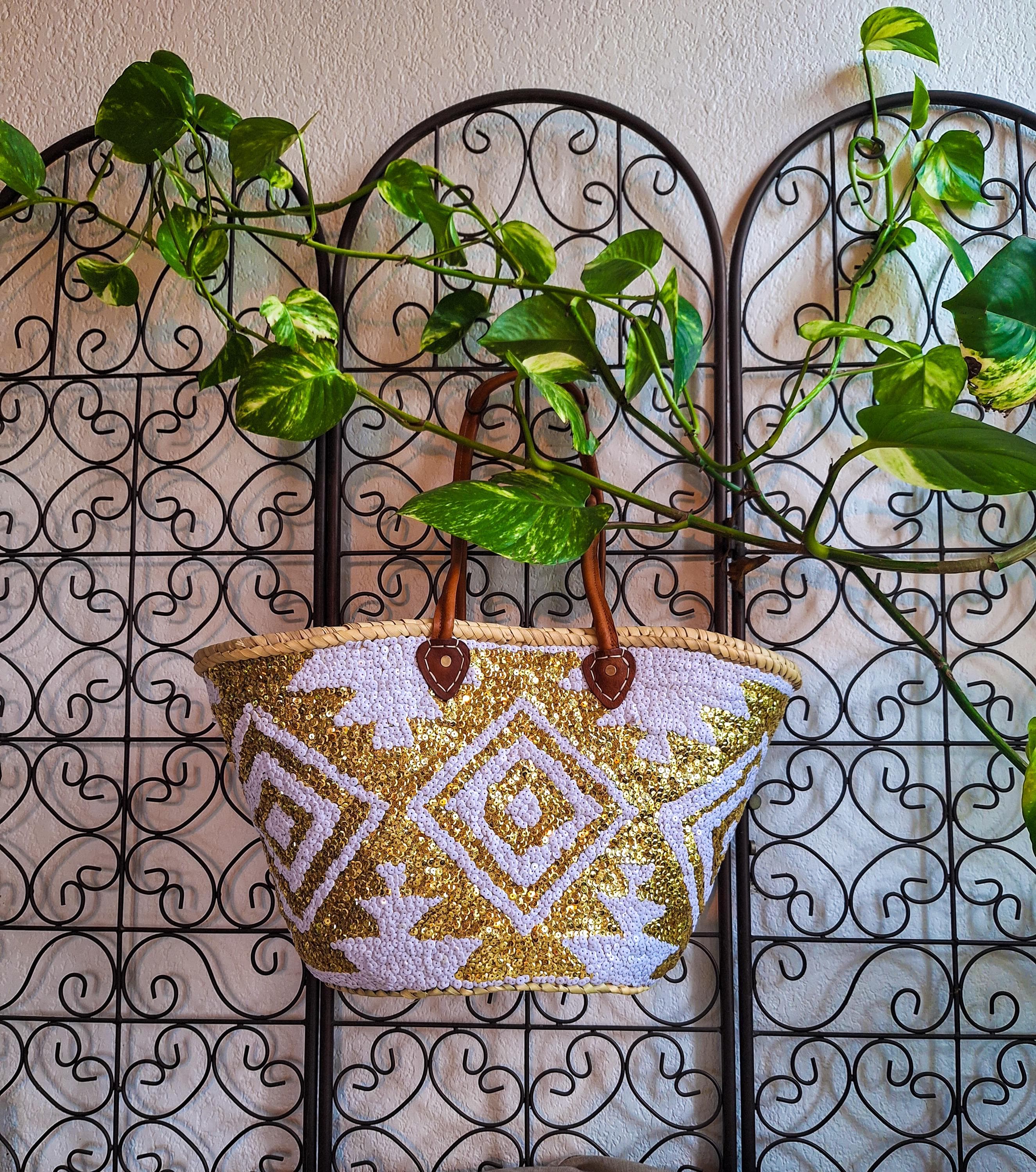 Gold and white embroidered straw tote bag – Handmade Moroccan basket – Boho chic bag with leather handles – Shiny handmade basket