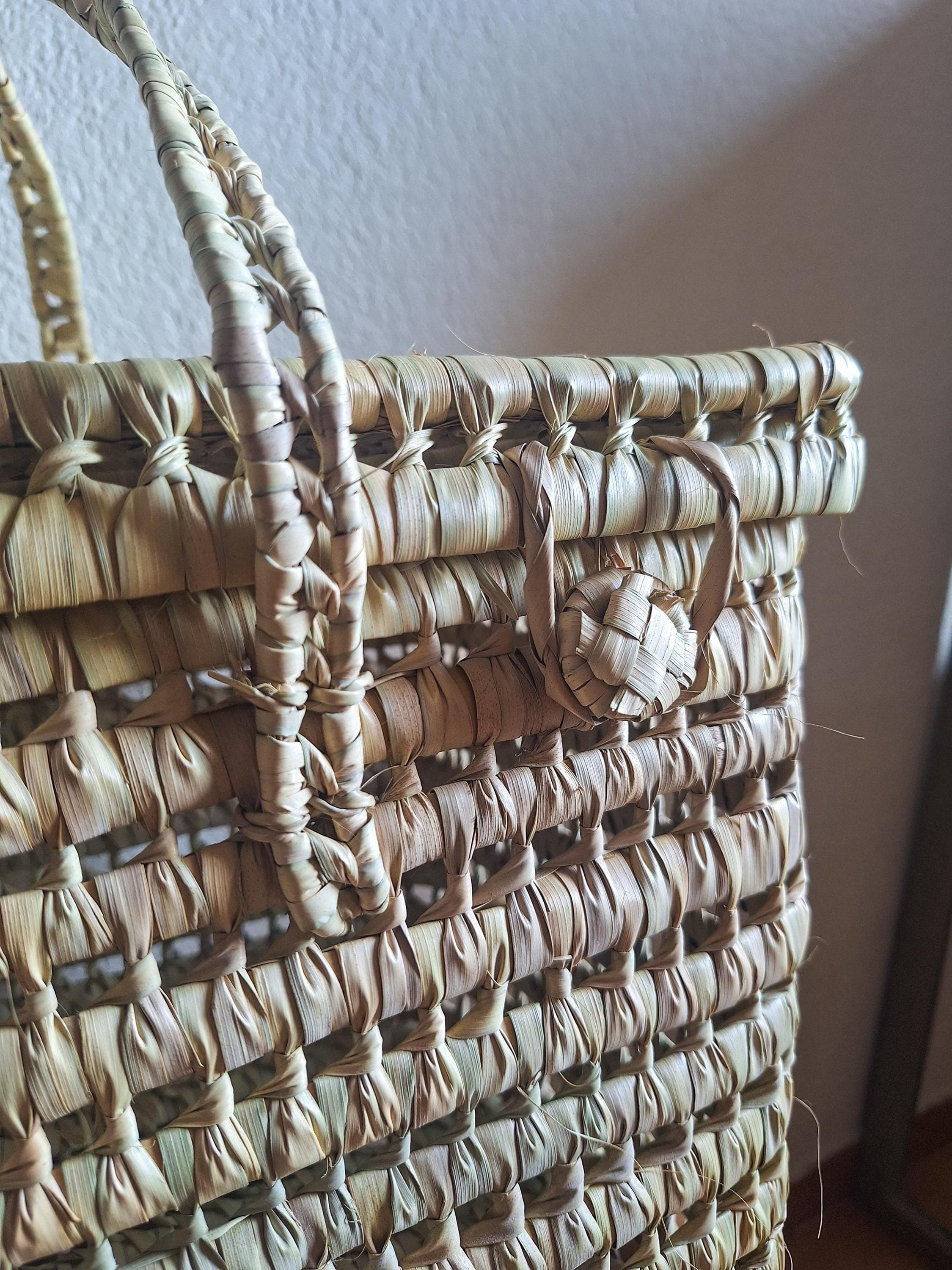 Malle de rangement artisanal en osier