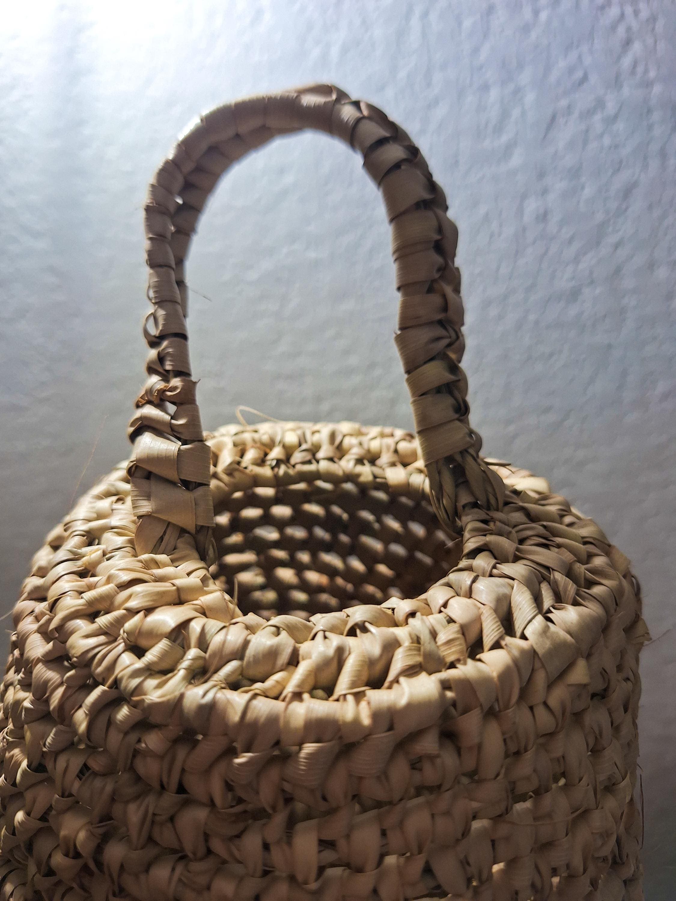 Suspension bohème en feuilles de palmier