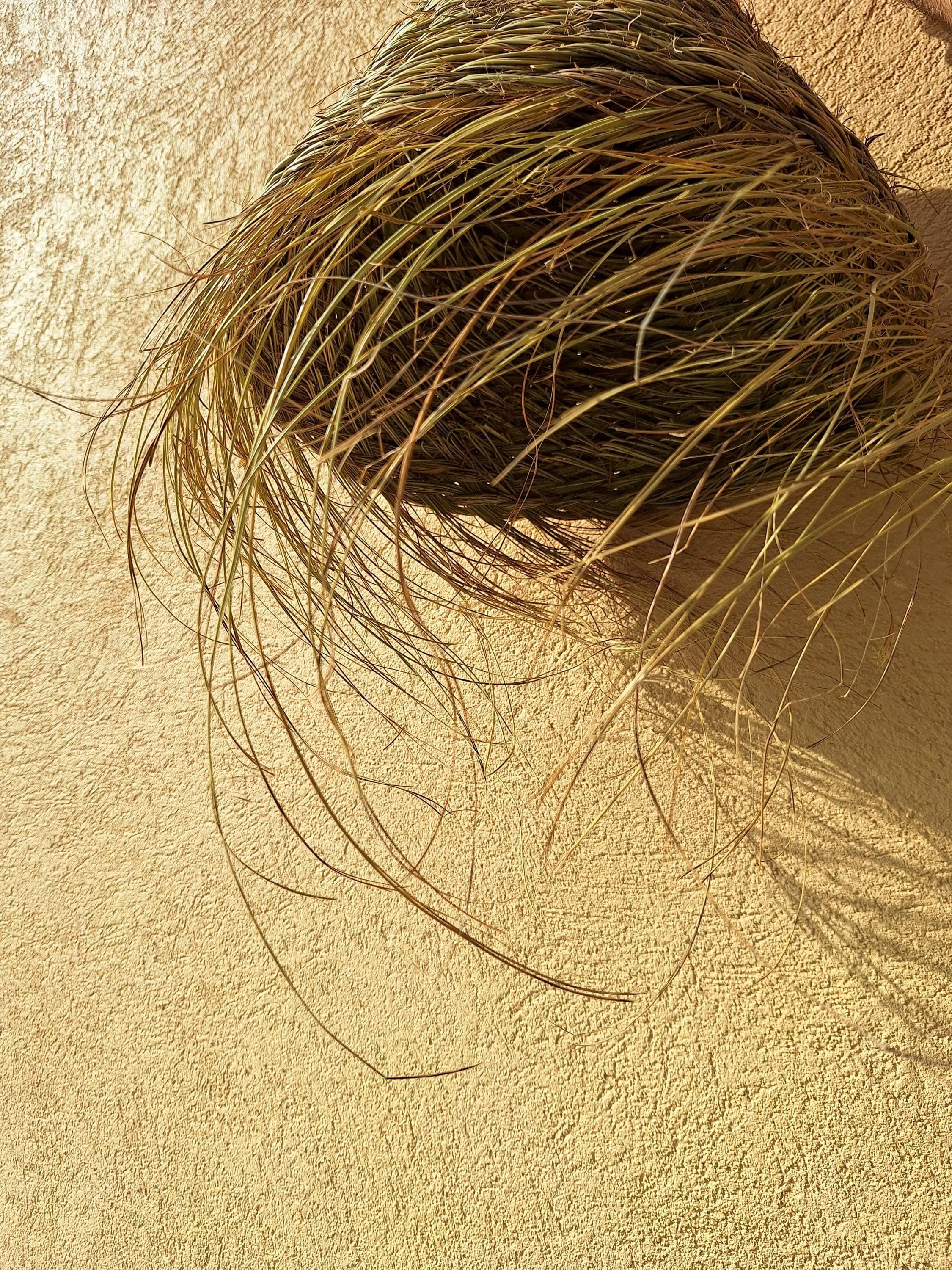 Suspension conique en paille tressée