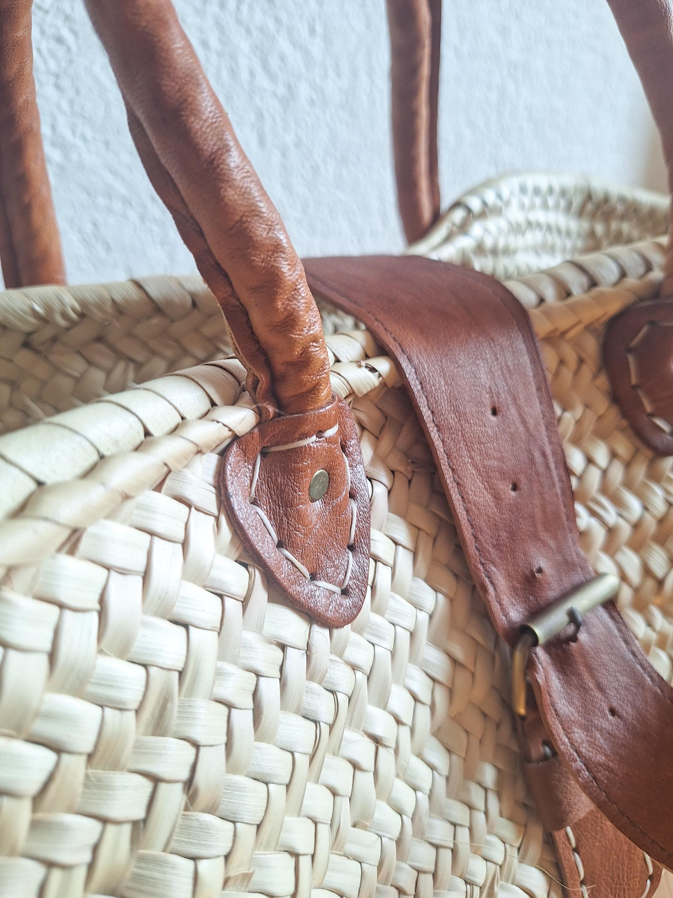 Panier cabas en paille avec poignée et fermeture en cuir – Sac bohème chic artisanal marocain – Sac d’été artisanal fait main