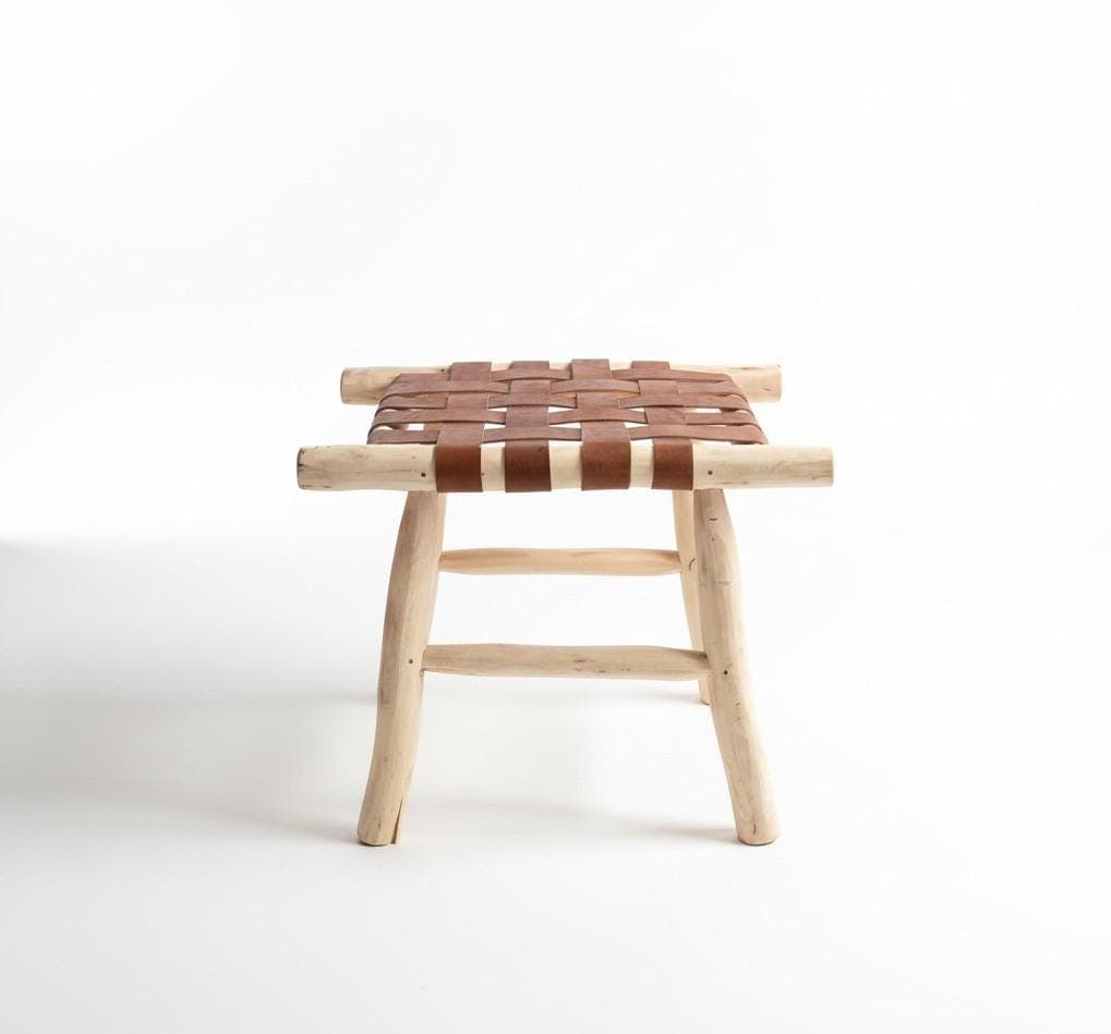 Tabouret en bois et cuir tressé