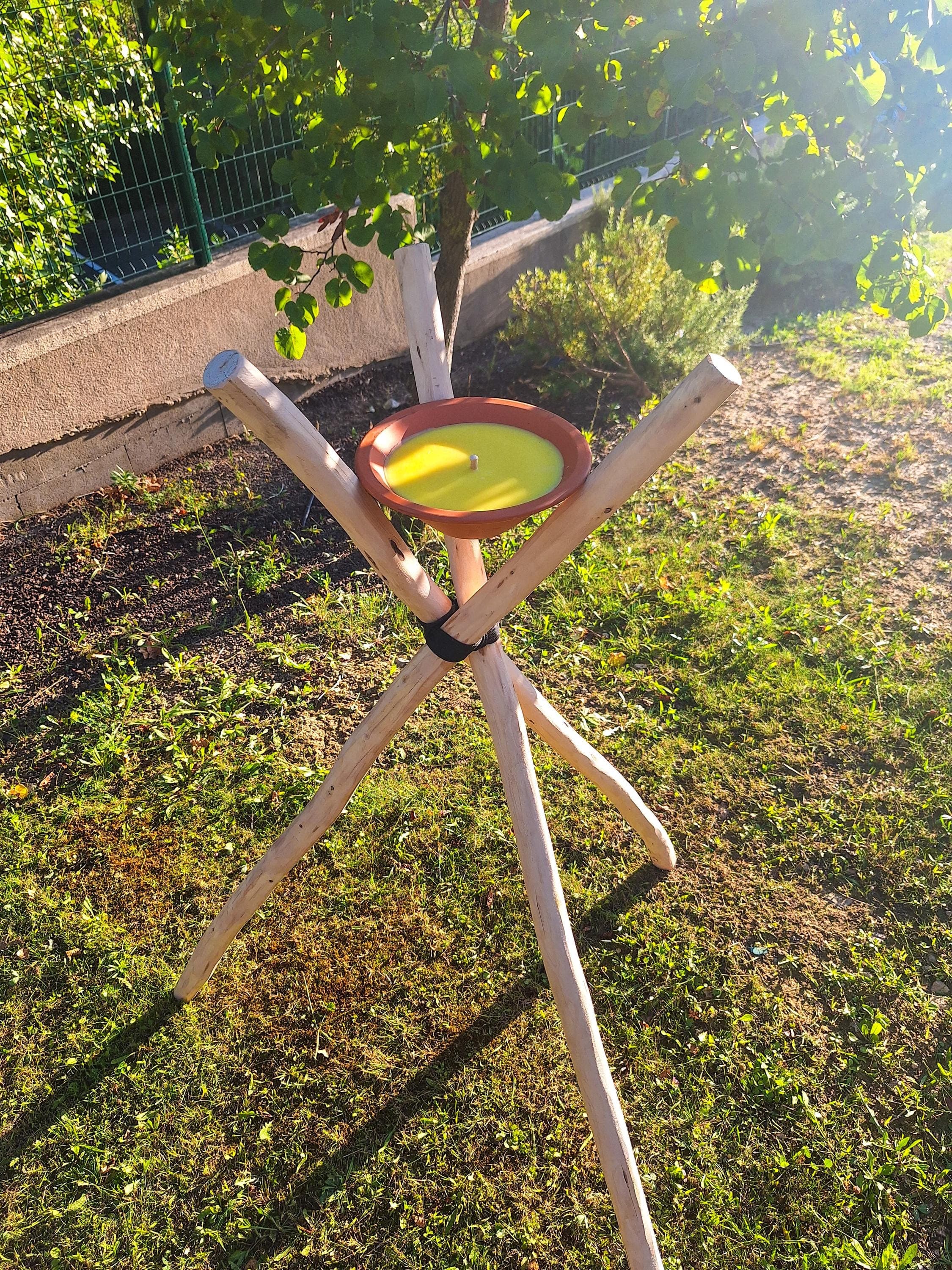 Grand Trépied Bois Brut et Bougie Artisanale