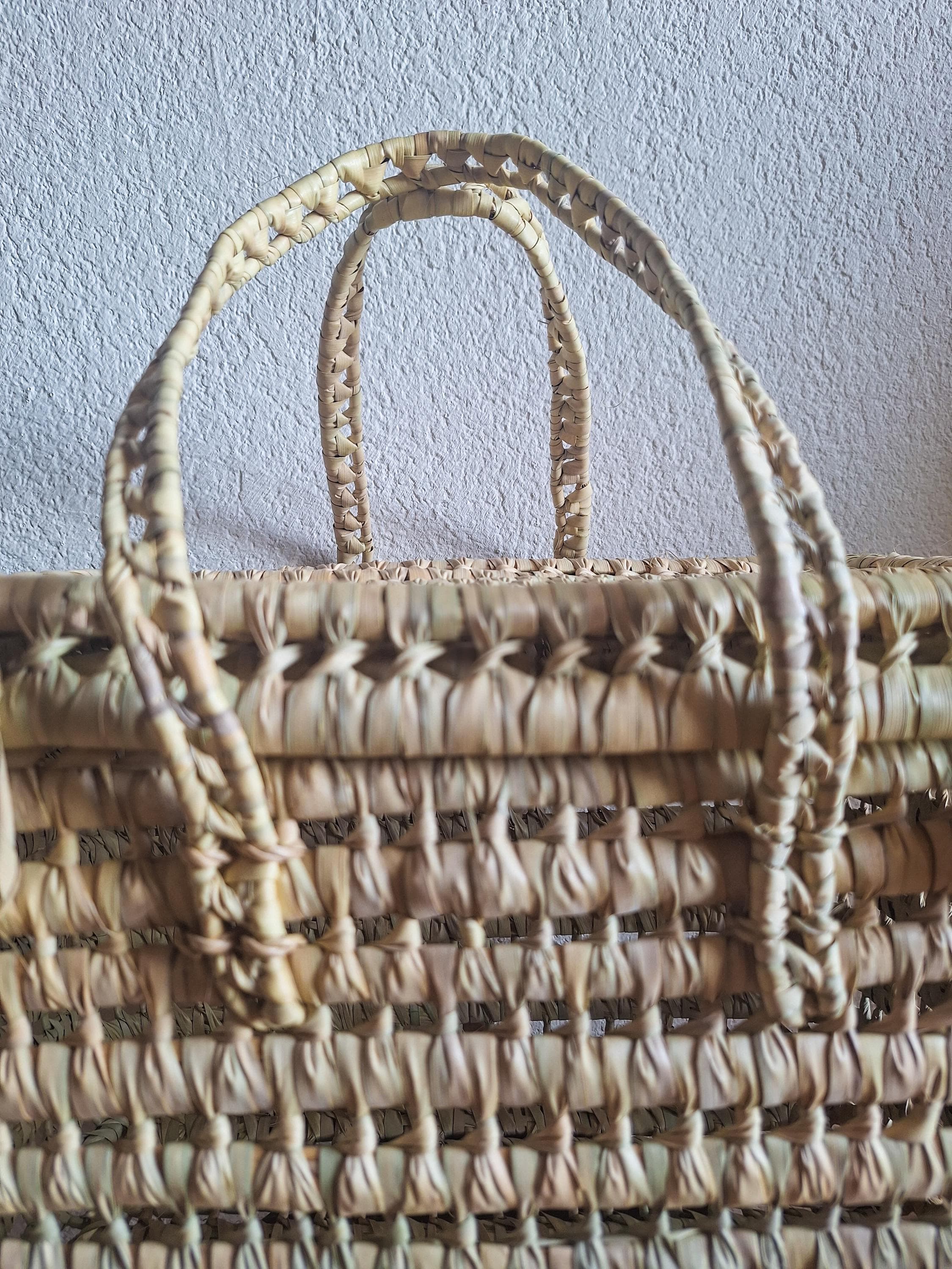 Malle de rangement artisanal en osier