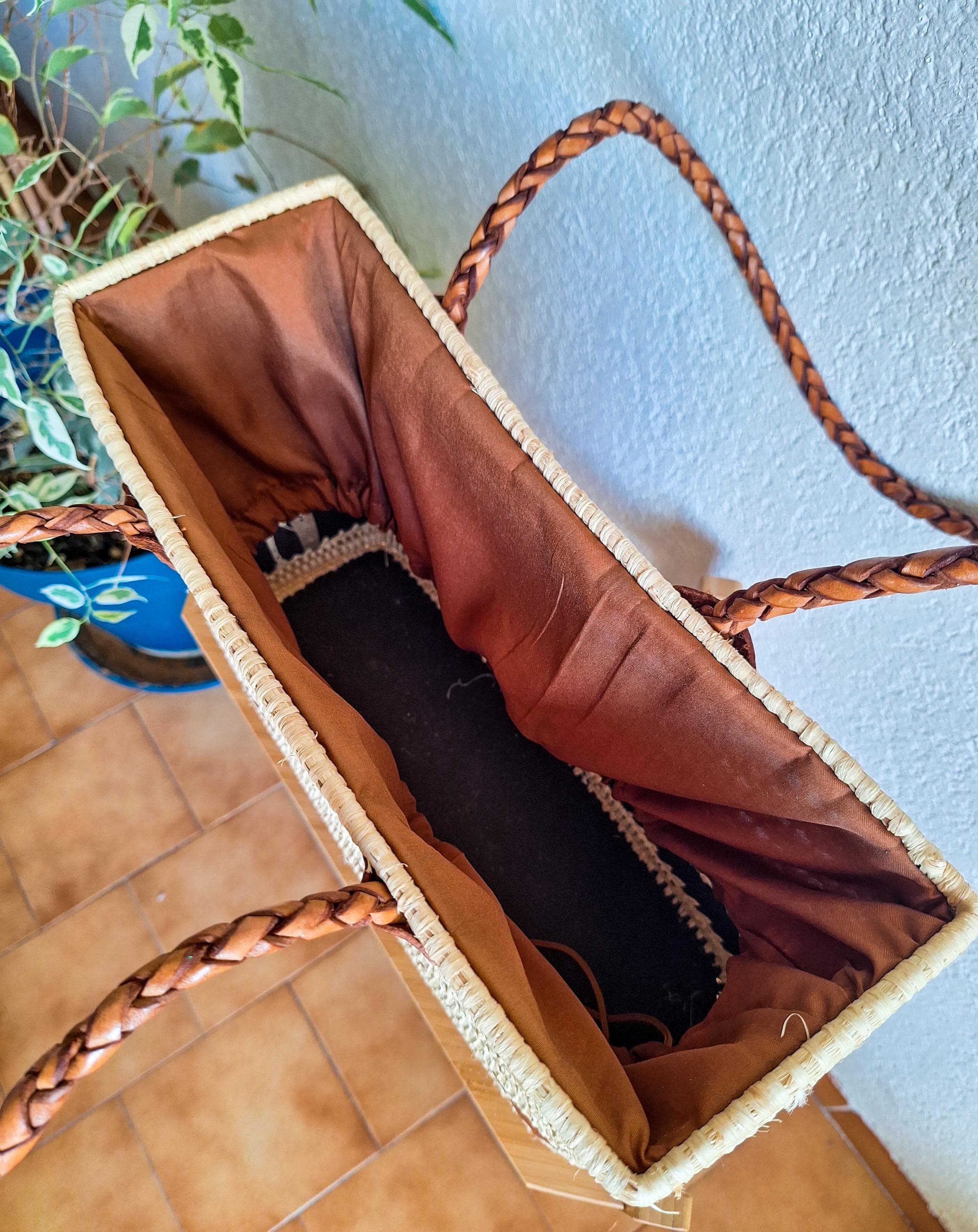 Sac en raphia et cuir fait main