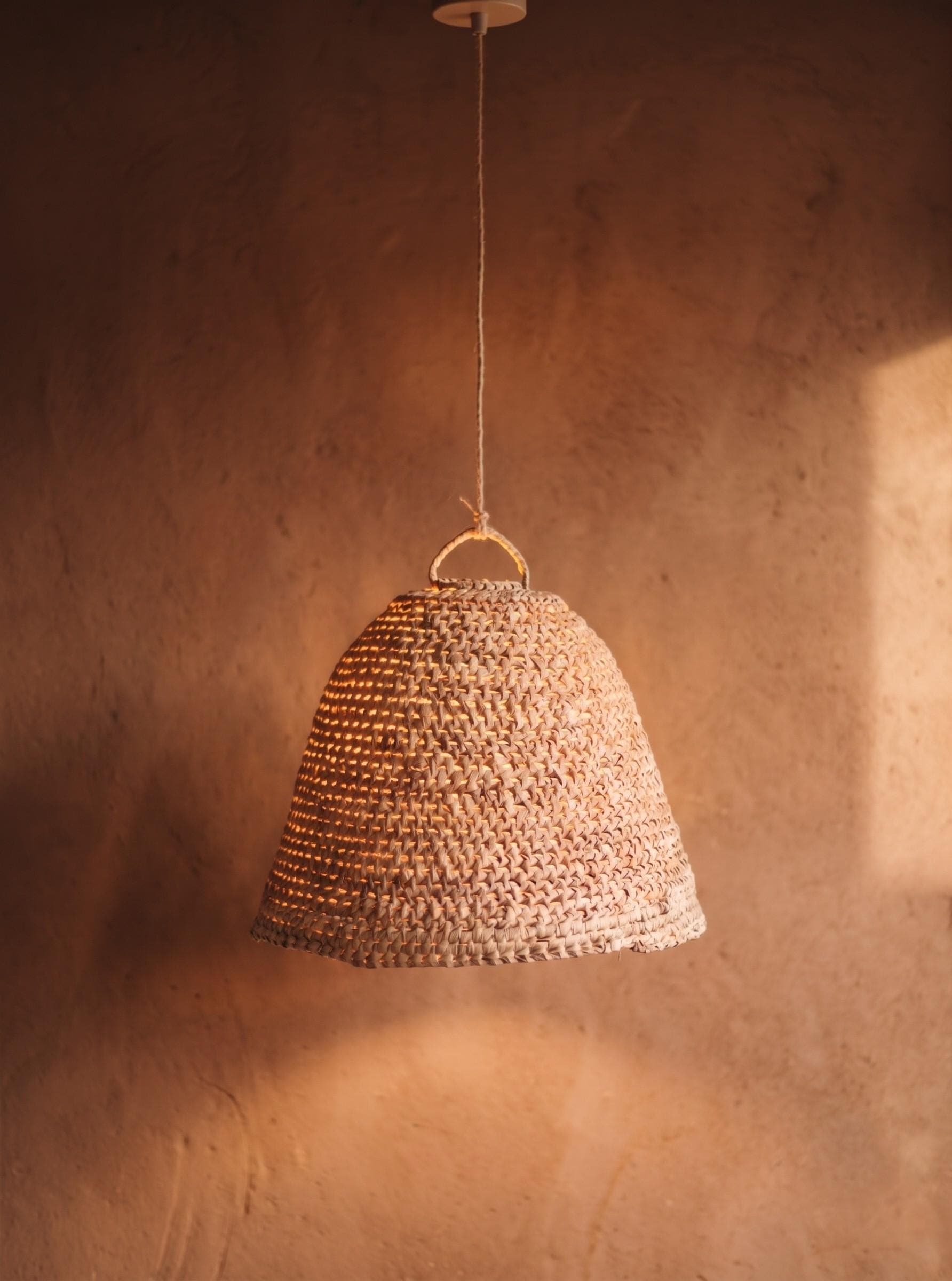 Suspension en Feuille de Palmier - Luminaire Naturel Bohème - Abat-jour Artisanal Osier Fait Main