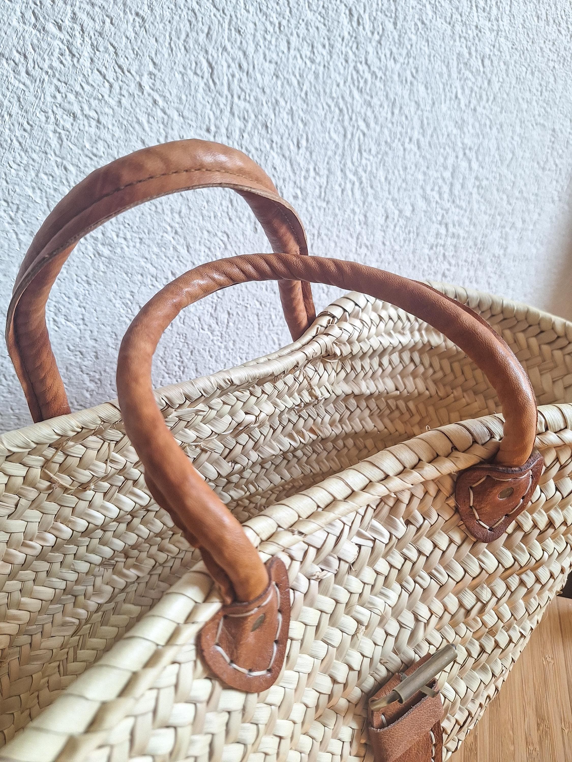 Panier cabas en paille avec poignée et fermeture en cuir – Sac bohème chic artisanal marocain – Sac d’été artisanal fait main