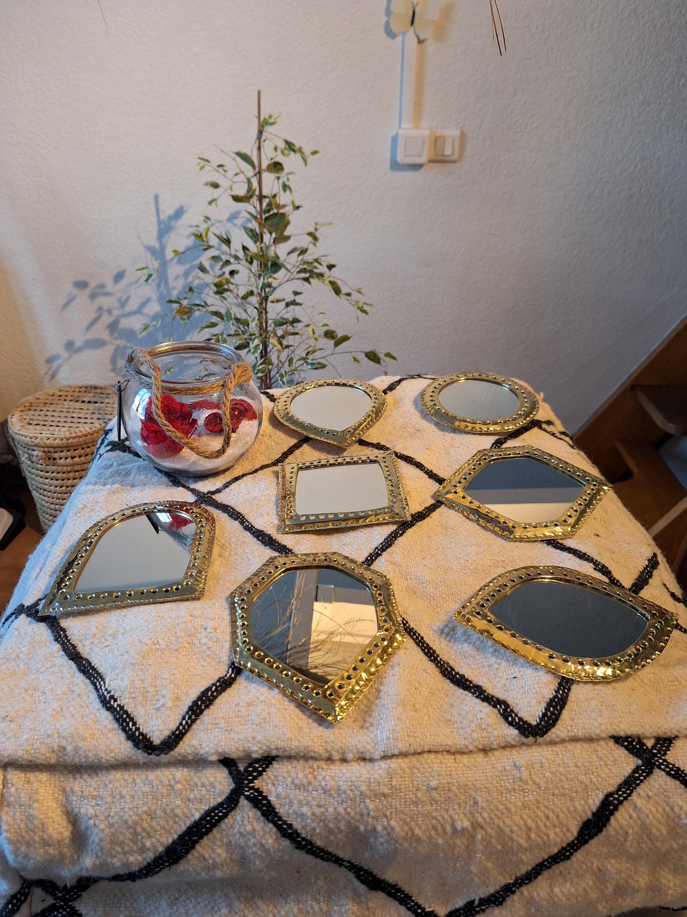 Lot de miroirs artisanaux marocains dorés