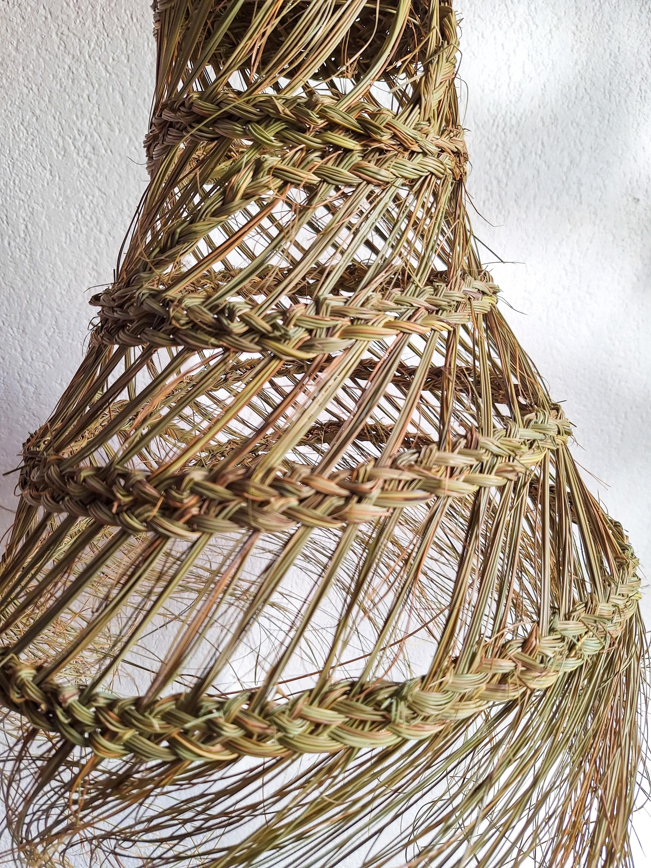 Suspension Luminaire Cône en Feuille de Palmier