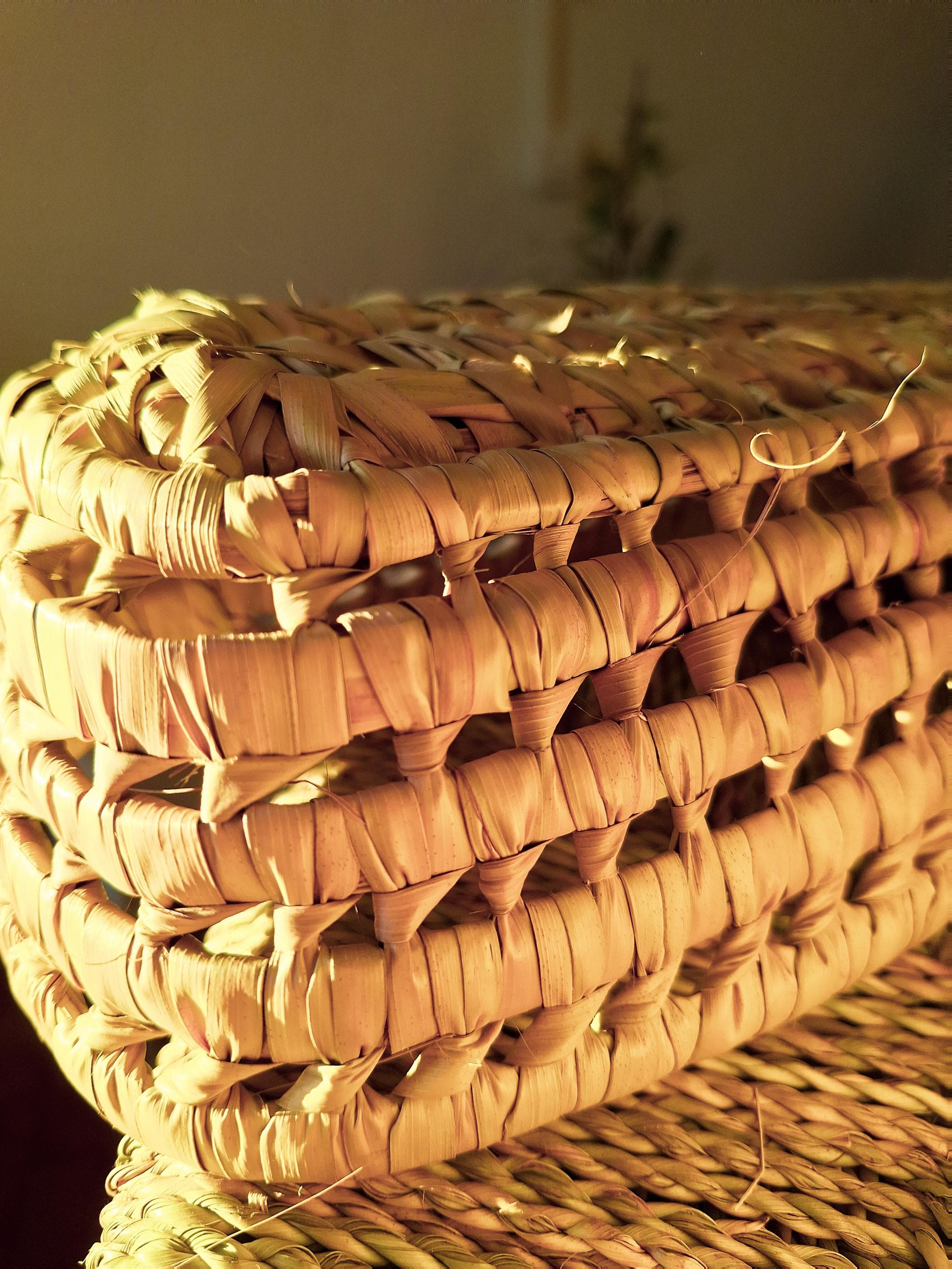 Panier tressé à la main