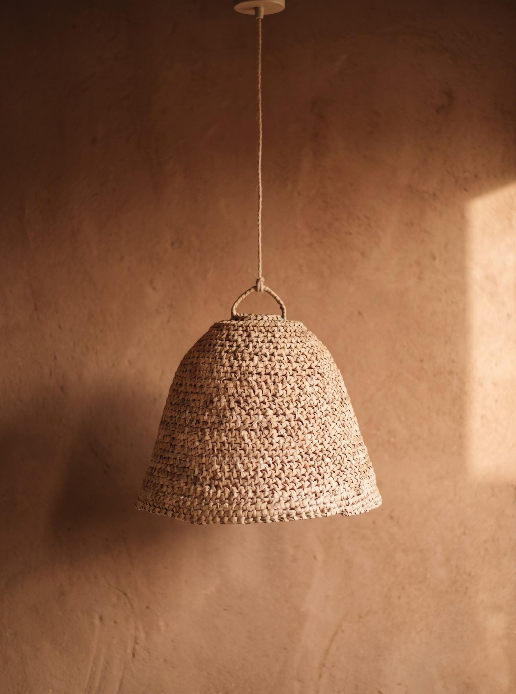 Suspension en Feuille de Palmier - Luminaire Naturel Bohème - Abat-jour Artisanal Osier Fait Main