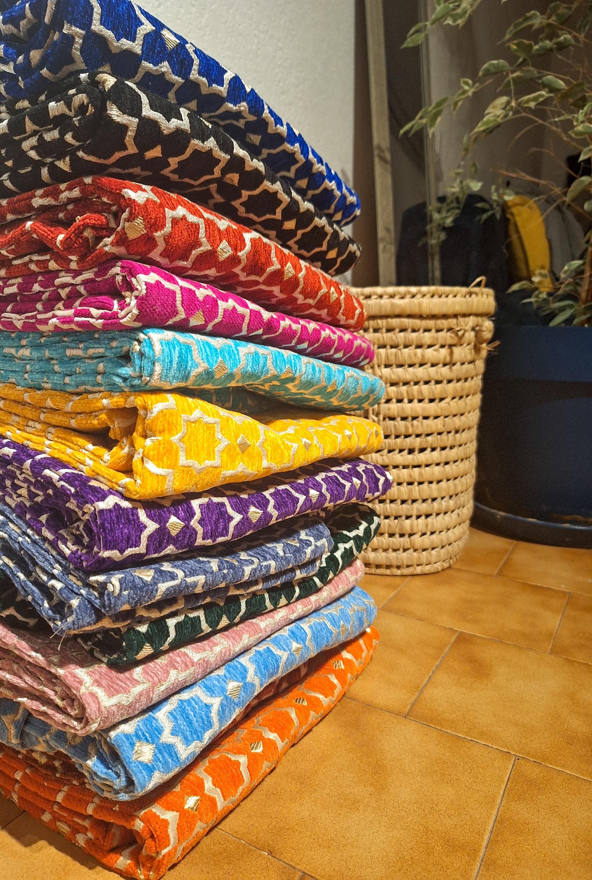 Moroccan brocade fabric by the meter – 13 colors – Width 1.45 m, Luxury oriental fabric for sewing, decoration, clothing, DIY