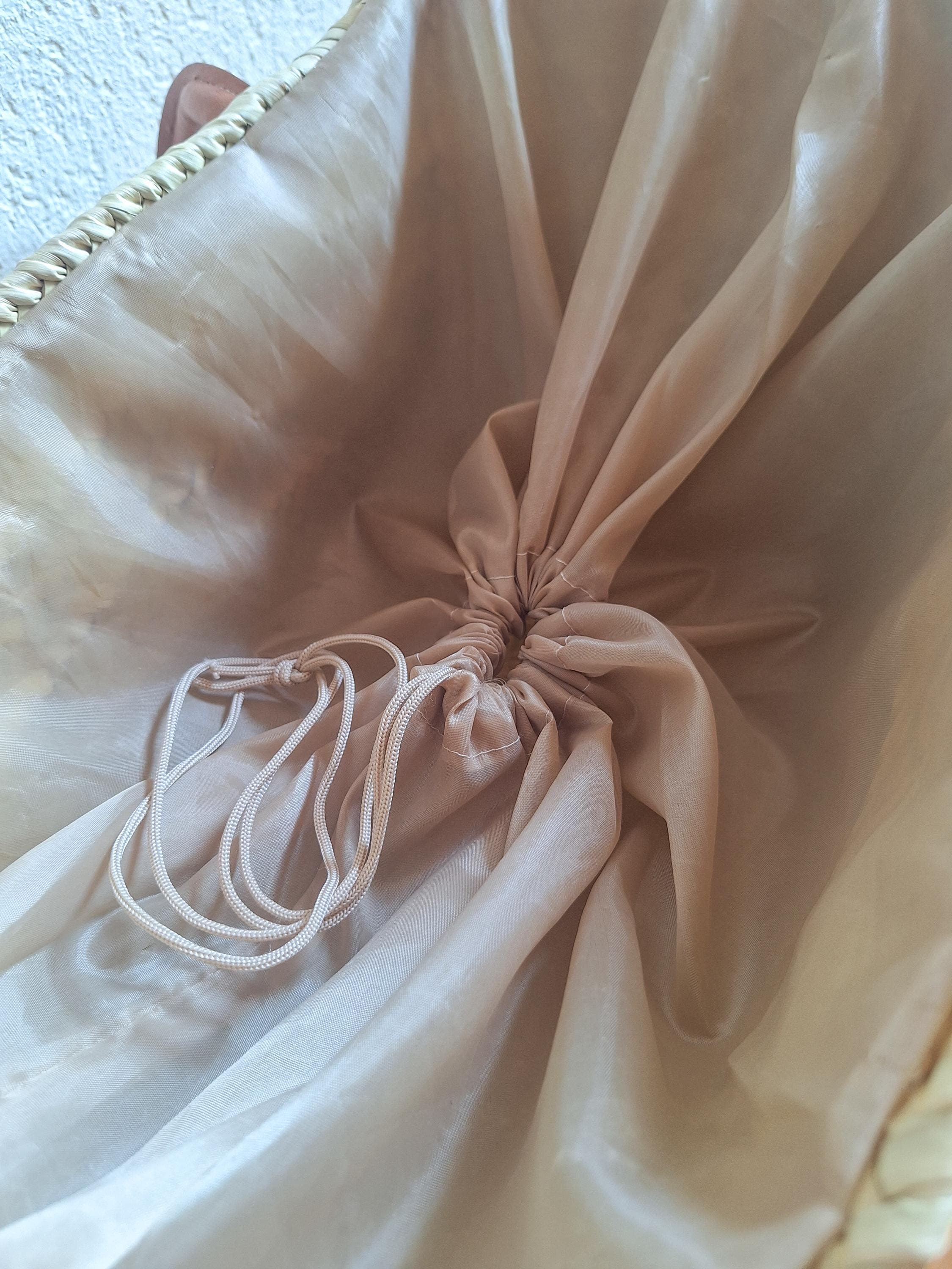 Panier cabas en paille tressée avec anses en cuir – Panier d’été fait main – Sac artisanal marocain bohème chic