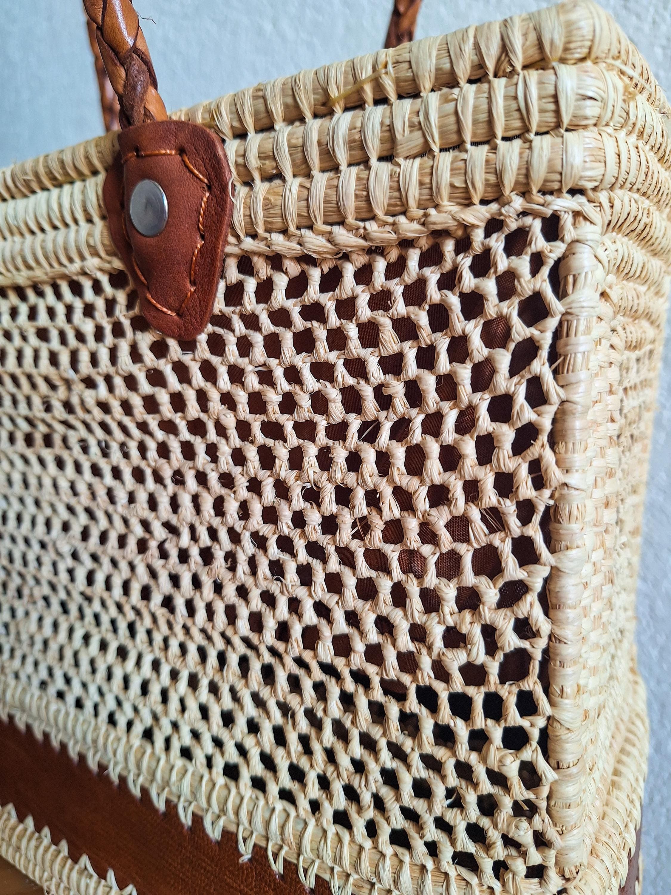 Sac en raphia et cuir fait main