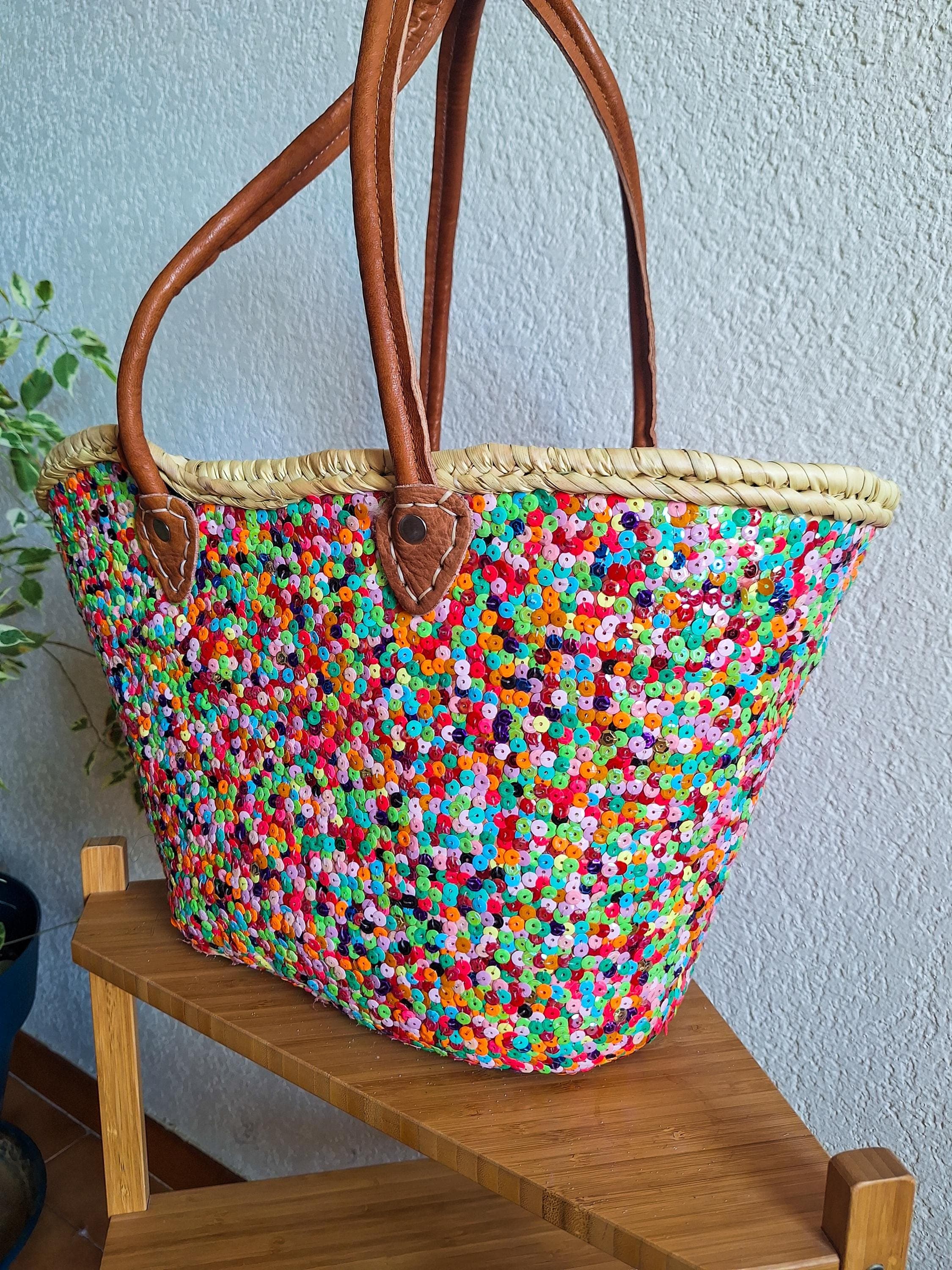Sac fourre-tout marocain en paille à sequins tissés à la main - Panier de plage et de marché à sequins colorés avec poignées en cuir