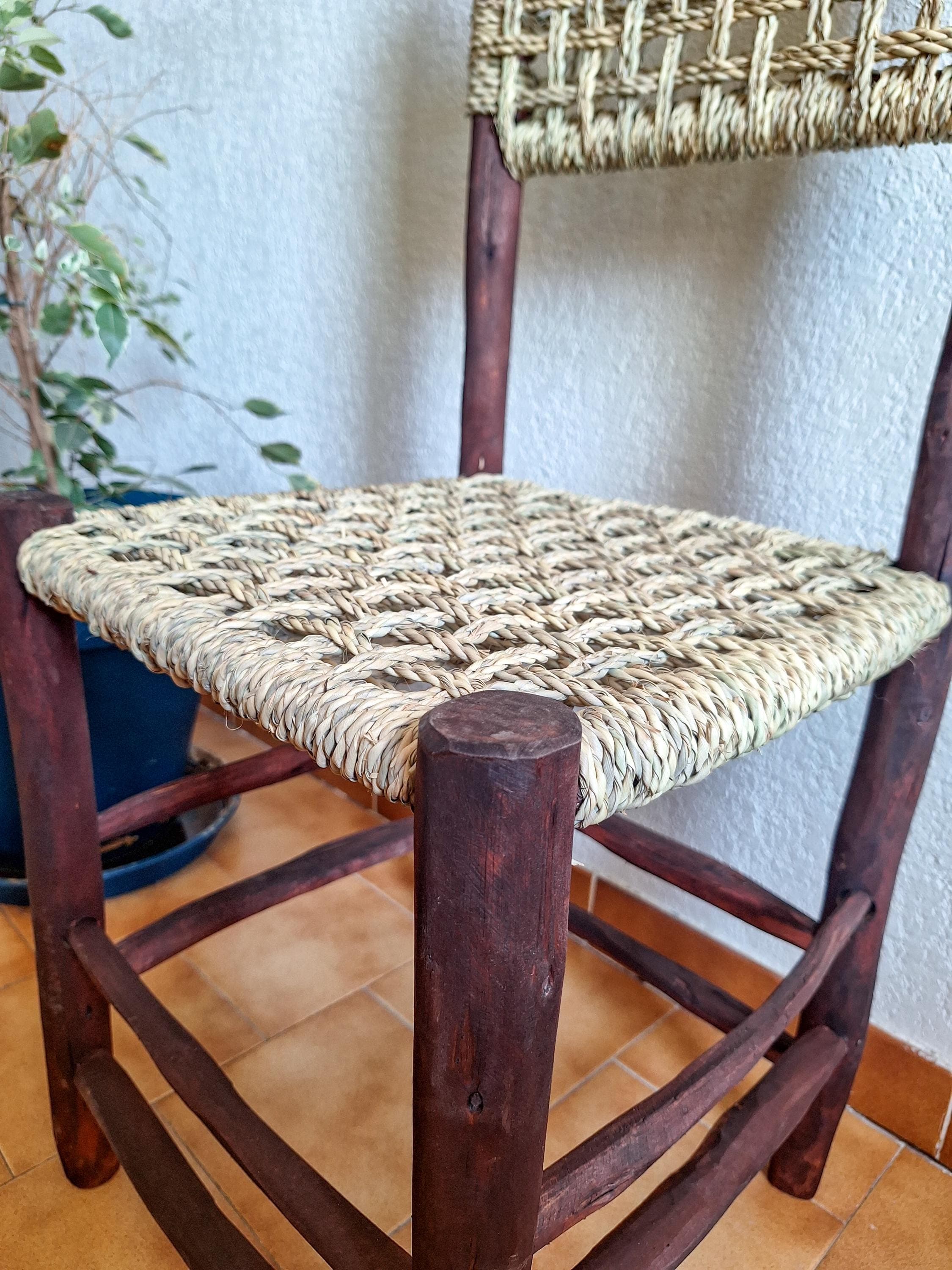 Chaise Artisanale Bois Foncé