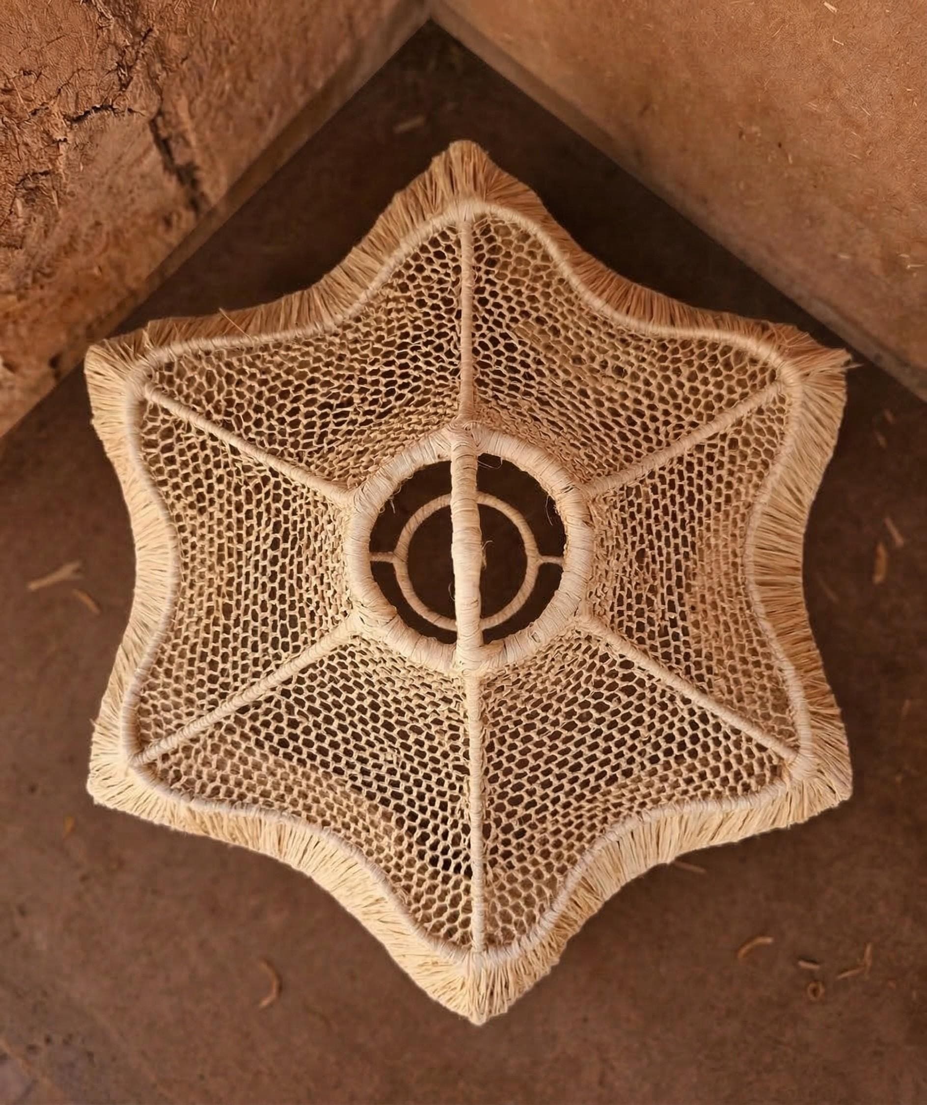 Handwoven Raffia Pendant Light – Boho Natural Fiber Ceiling Lamp – Moroccan Handmade Hanging Lamp